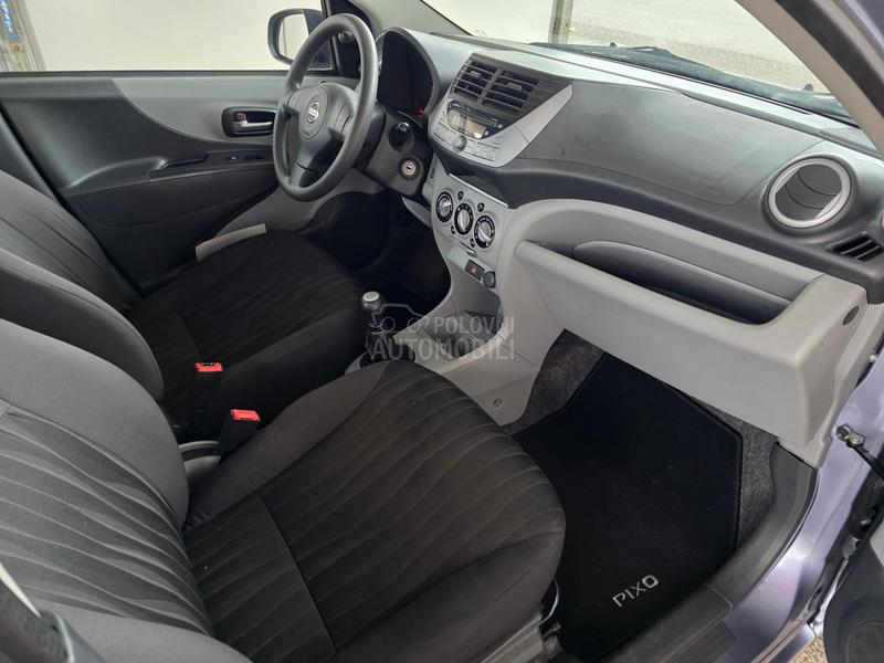 Nissan Pixo 1.0B