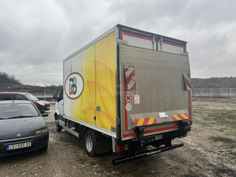 Mercedes Benz 513CDI