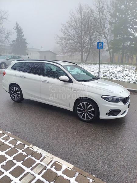 Fiat Tipo CH