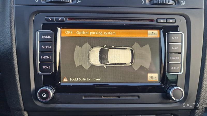 Volkswagen Golf 6 KREDlTl/XENON