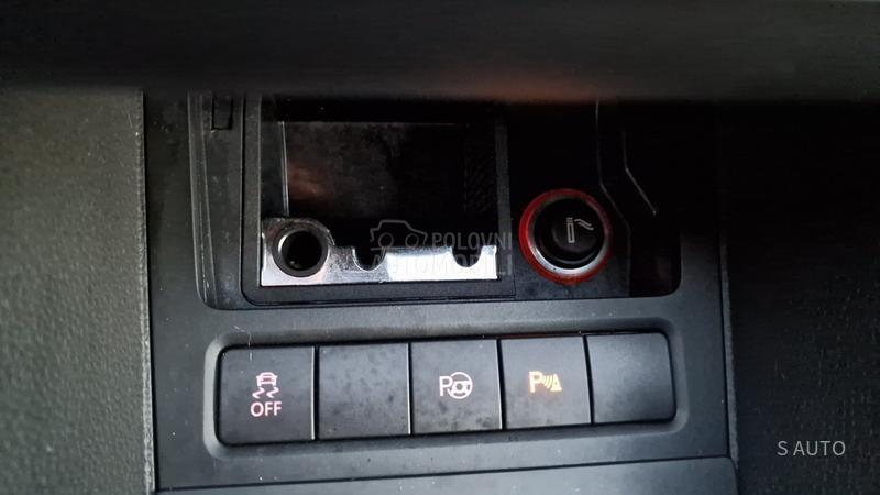 Volkswagen Golf 6 KREDlTl/XENON