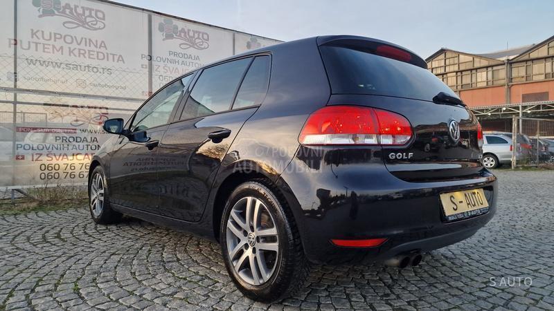 Volkswagen Golf 6 KREDlTl/XENON