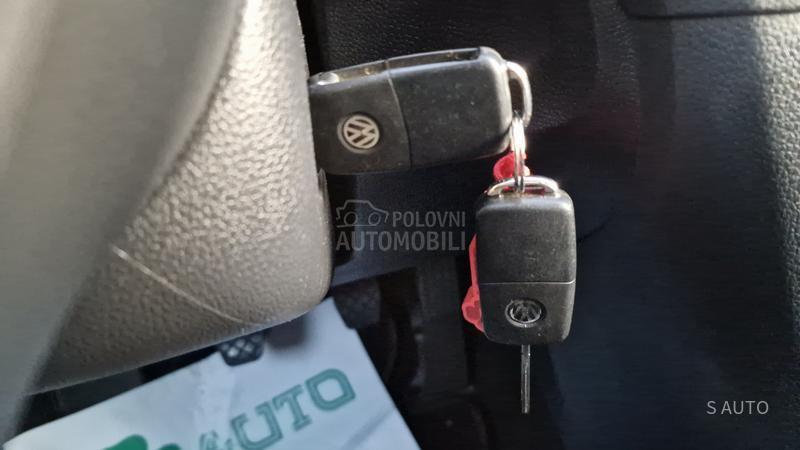 Volkswagen Golf 6 KREDlTl/XENON