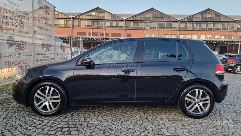 Volkswagen Golf 6 KREDlTl/XENON