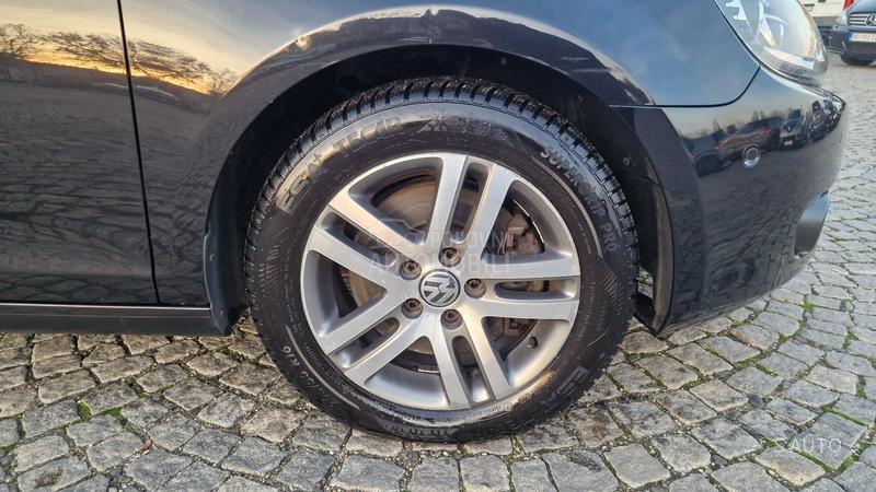 Volkswagen Golf 6 KREDlTl/XENON