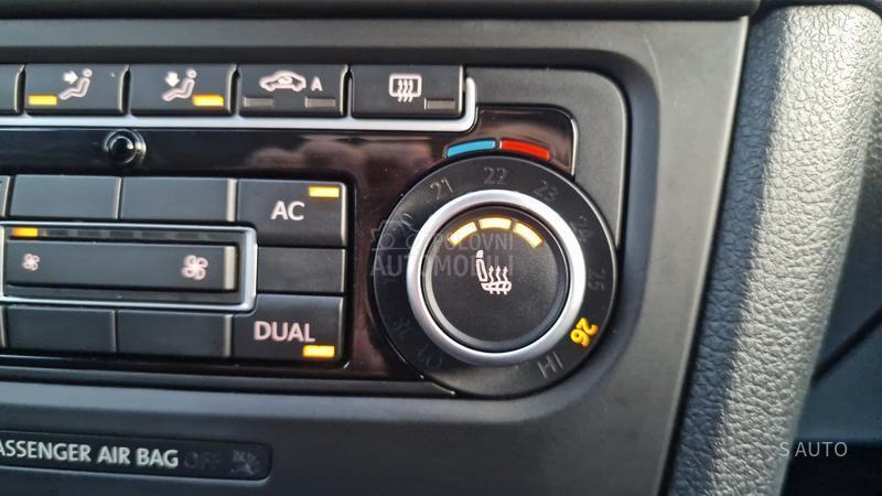 Volkswagen Golf 6 KREDlTl/XENON