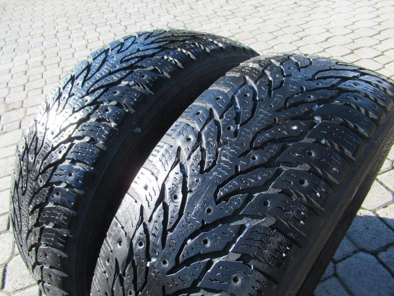 Nokian 215/65 R16 Zimska