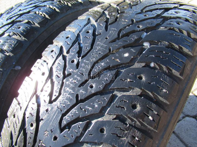 Nokian 215/65 R16 Zimska