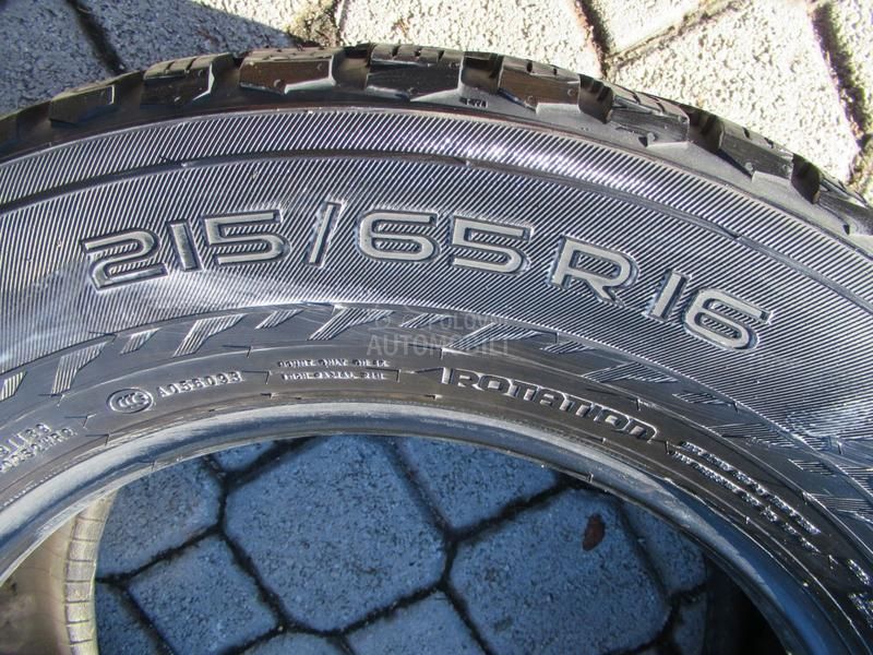 Nokian 215/65 R16 Zimska