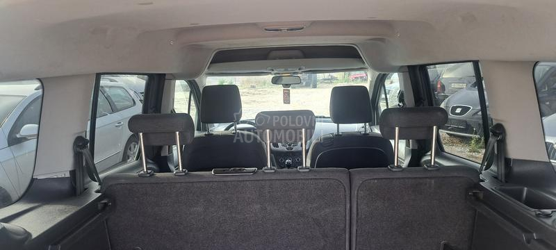 Ford Tourneo Connect 