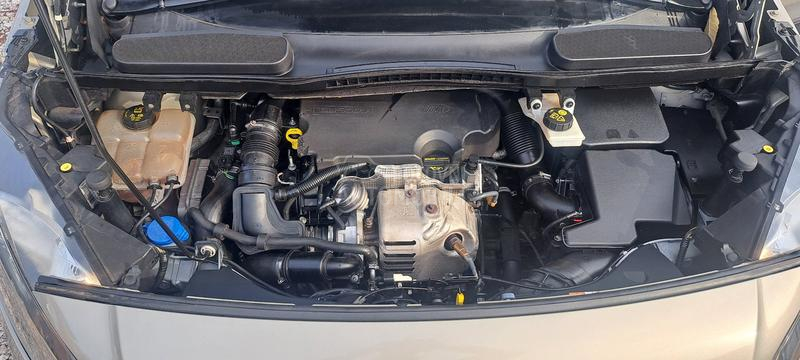 Ford Tourneo Connect 