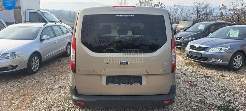Ford Tourneo Connect 