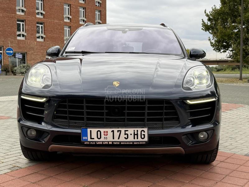 Porsche Macan S
