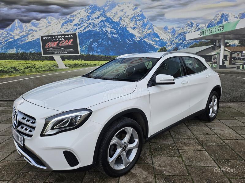 Mercedes Benz GLA 180 a u t o m a t i c