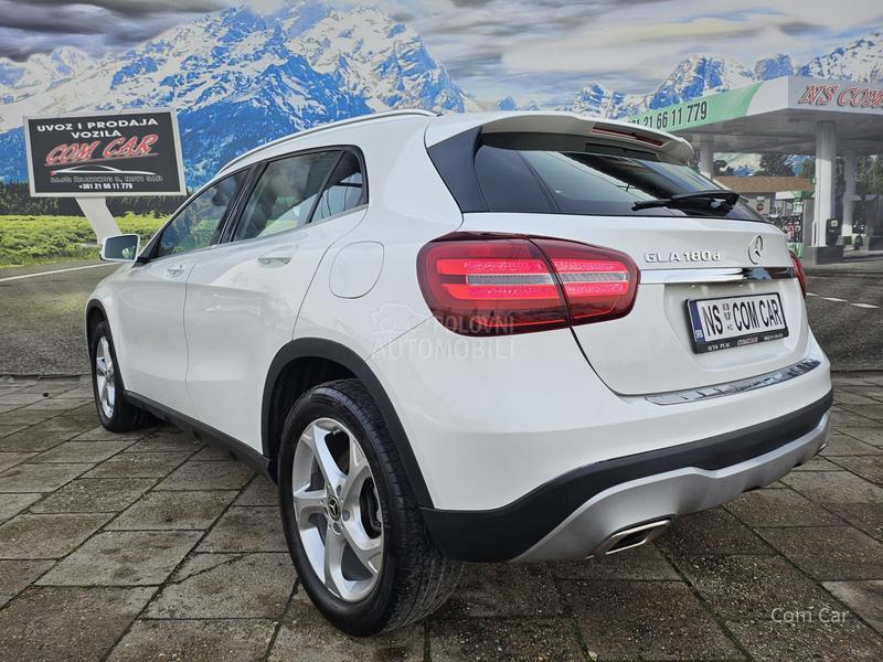 Mercedes Benz GLA 180 a u t o m a t i c