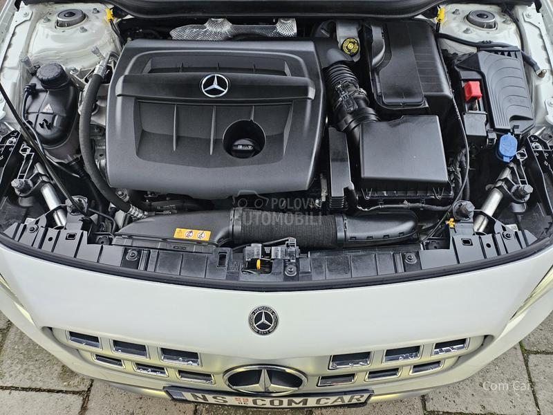 Mercedes Benz GLA 180 a u t o m a t i c