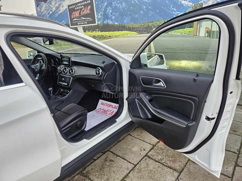 Mercedes Benz GLA 180 a u t o m a t i c