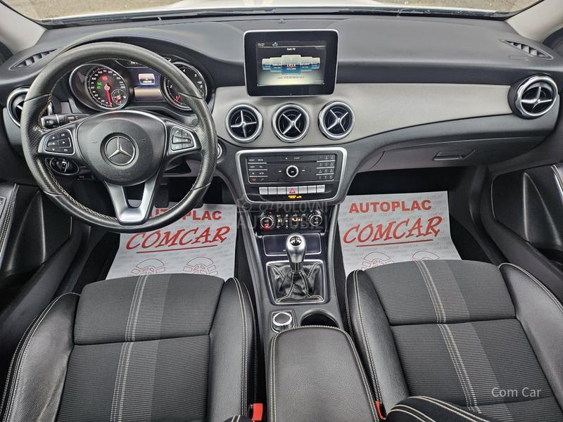 Mercedes Benz GLA 180 a u t o m a t i c