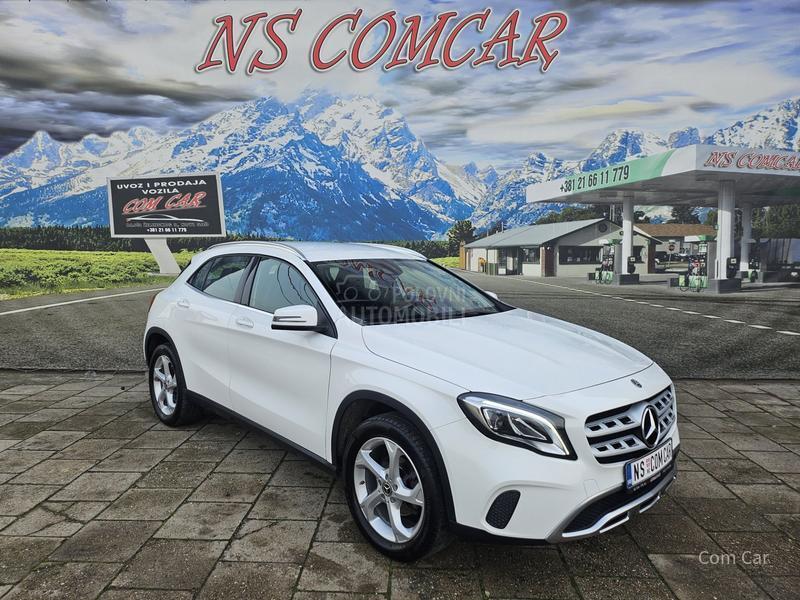 Mercedes Benz GLA 180 a u t o m a t i c