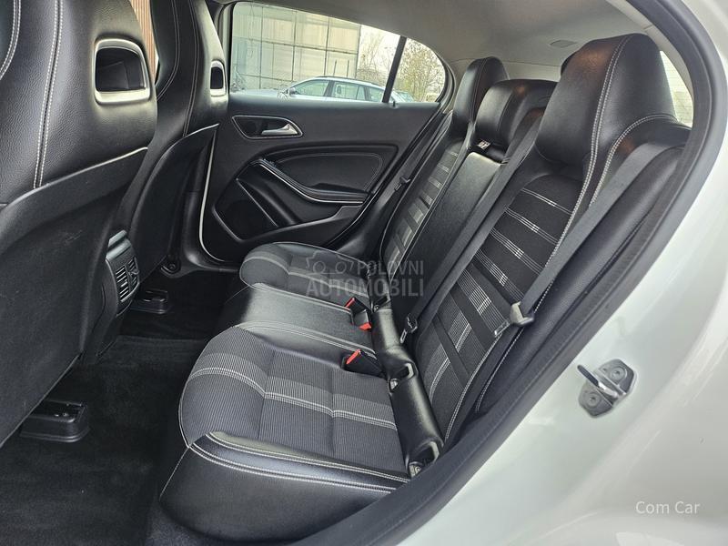 Mercedes Benz GLA 180 a u t o m a t i c