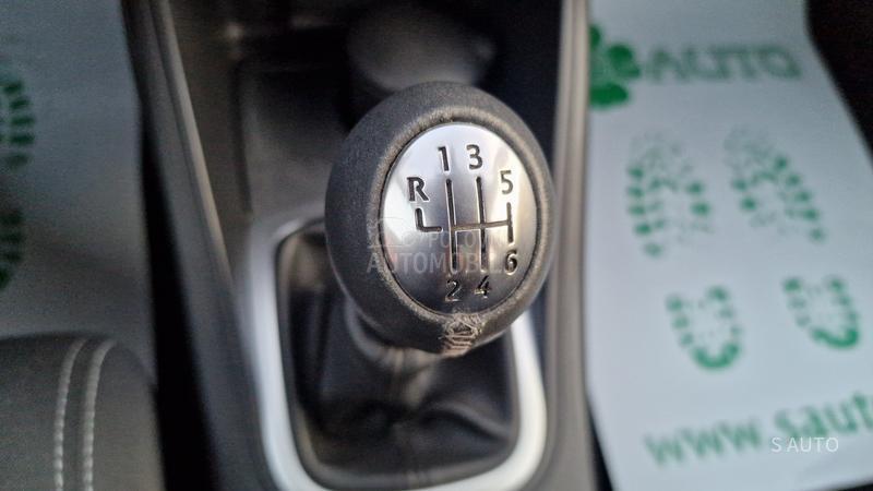 Renault Megane KREDlTl/PAN0RAMA