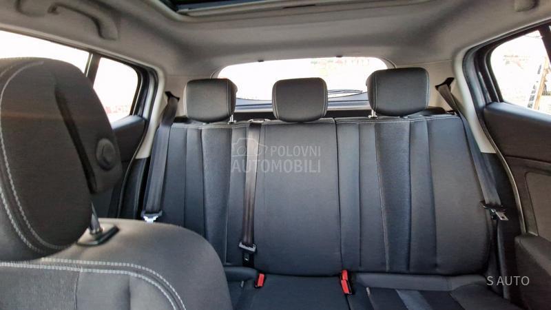 Renault Megane KREDlTl/PAN0RAMA