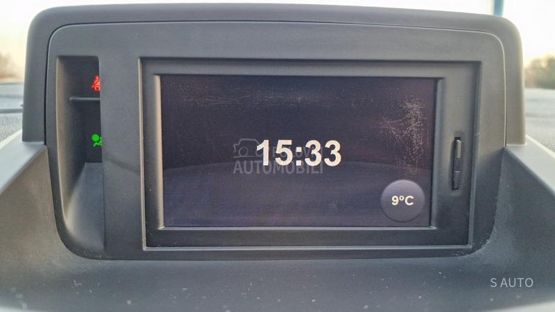 Renault Megane KREDlTl/PAN0RAMA