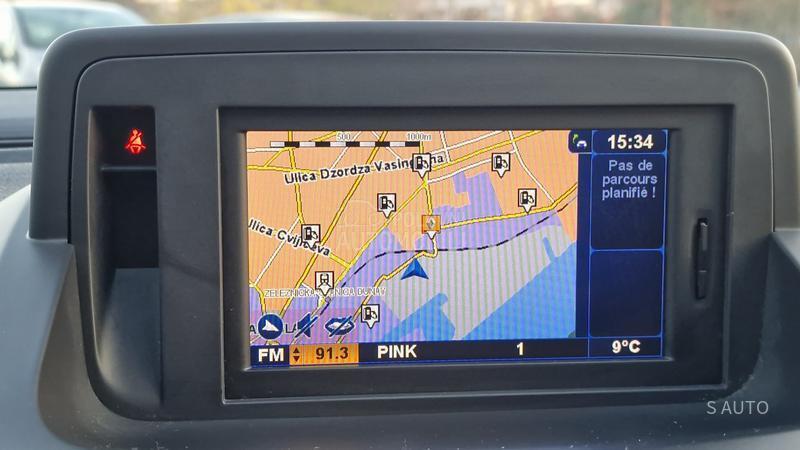 Renault Megane KREDlTl/PAN0RAMA