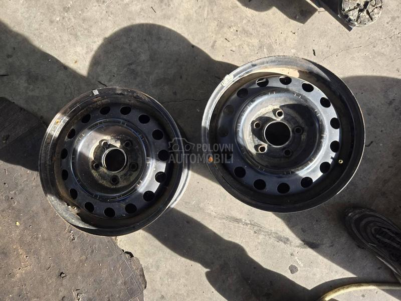 Čelične felne 5x114.3 15" 5 x 114.3