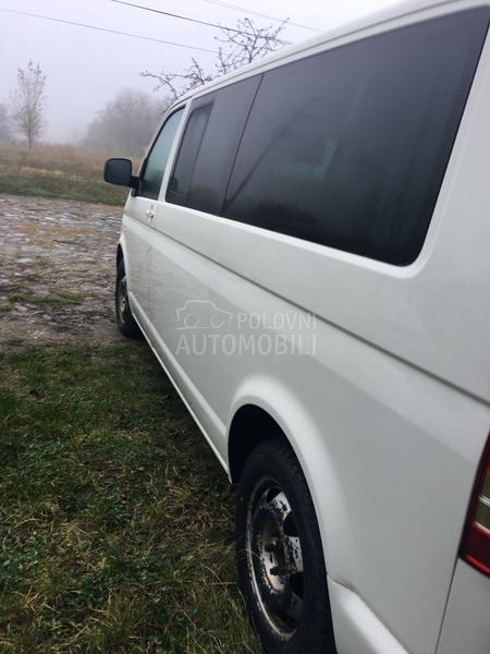 Volkswagen Multivan T5, 2.5l, 8 sed.