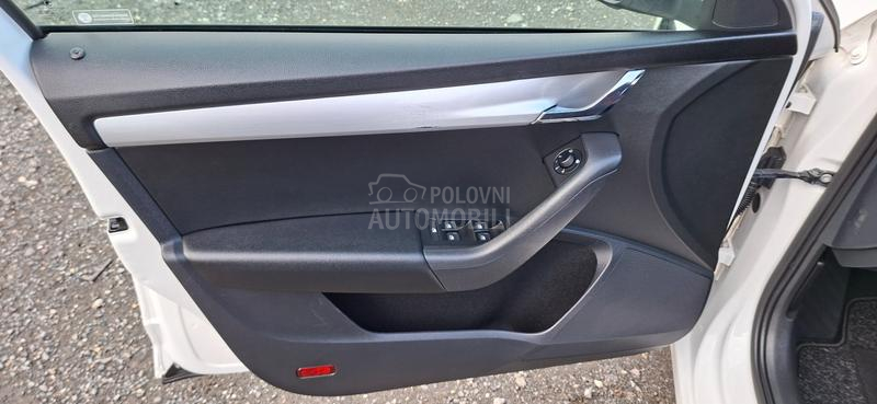 Škoda Octavia 1.6 TDI DSG VIRTUAL