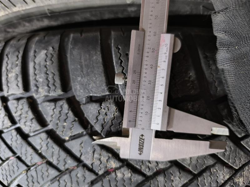 Bridgestone 215/55 R16 Zimska