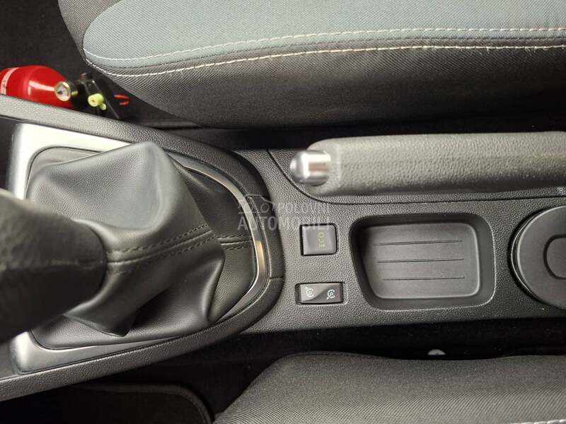 Renault Clio 1.5  DCI   / N O V /