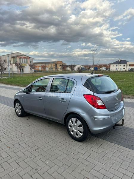Opel Corsa D 