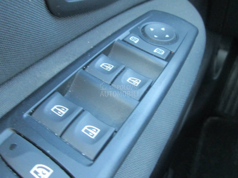 Renault Grand Scenic 1.2tce 130 7 PL