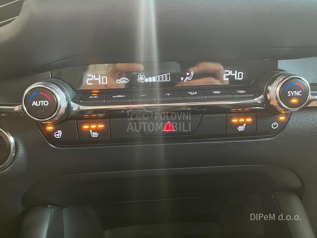 Mazda 3 EXCLUSIVE LINE