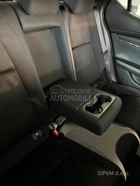 Mazda 3 EXCLUSIVE LINE