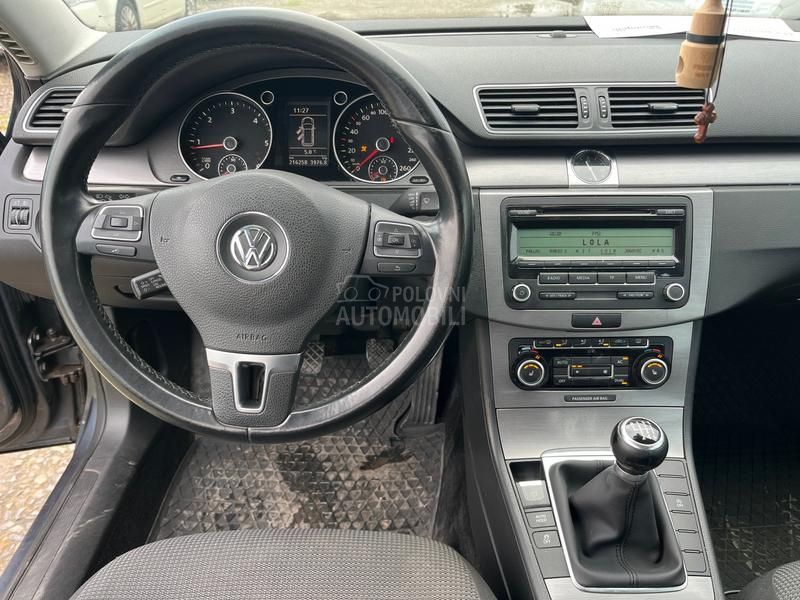 Volkswagen Passat B7 
