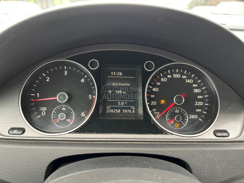 Volkswagen Passat B7 