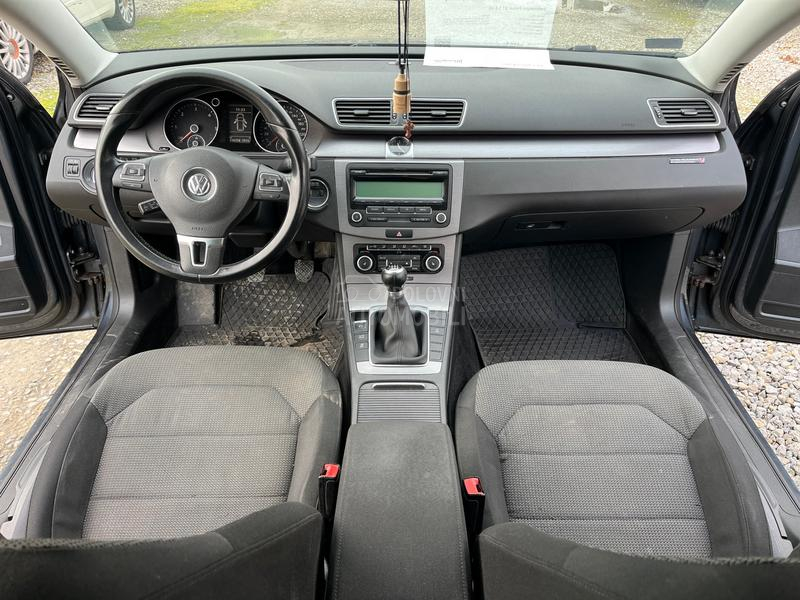 Volkswagen Passat B7 