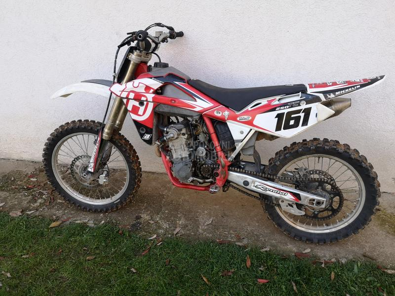 Husqvarna TC250