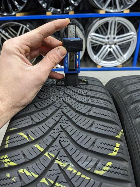 Hankook 185/65 R15 Zimska