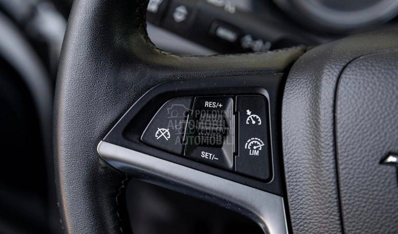 Opel Astra J 1.4 turbo