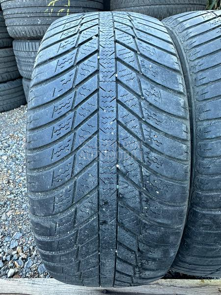 Nexen 235/55 R17 Zimska