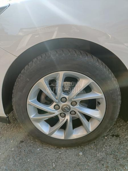 Opel Astra K 1.2 64000