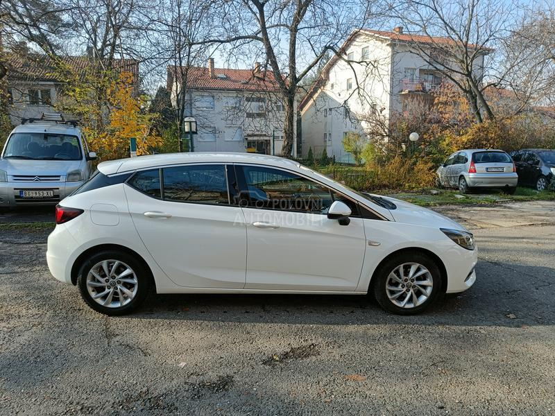 Opel Astra K 1.2 64000