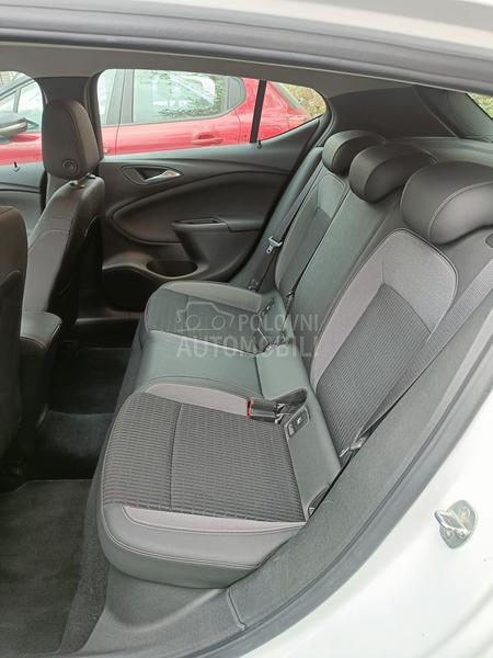 Opel Astra K 1.2 64000