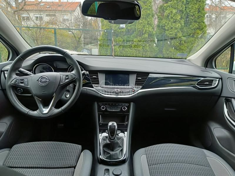 Opel Astra K 1.2 64000