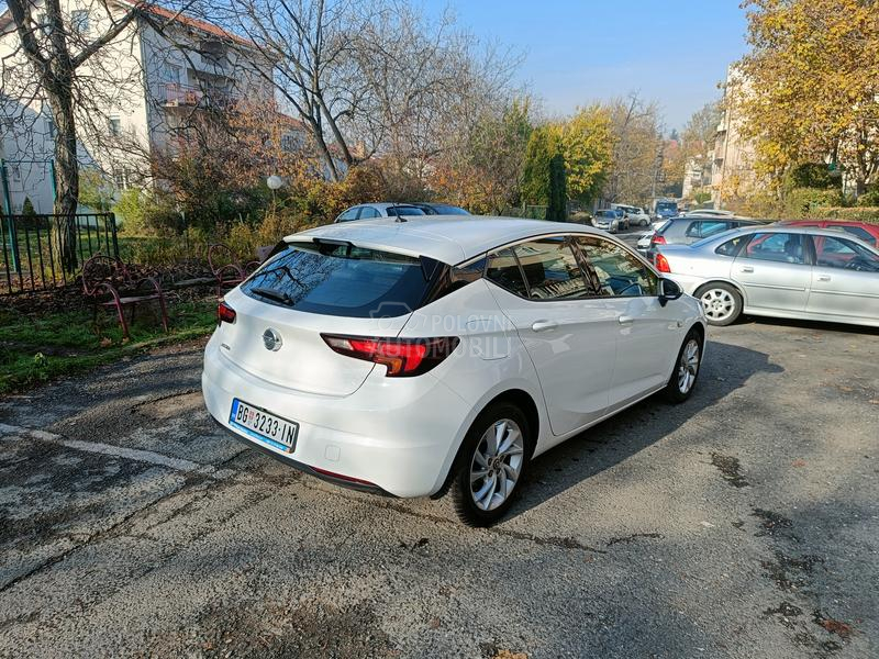Opel Astra K 1.2 64000
