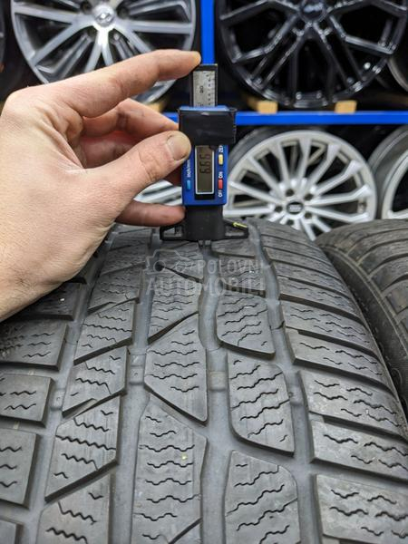 Continental 225/50 R18 Zimska